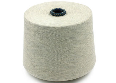 China Schwarzer/optischer weißer Ring spann 100% reines Baumwollgarn 21s für das Socken-Stricken fournisseur