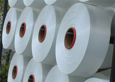China Voll stumpfer weißer Garn-hohe Hartnäckigkeit Polyester-Kern gesponnene Garn POY 200D/96F fournisseur